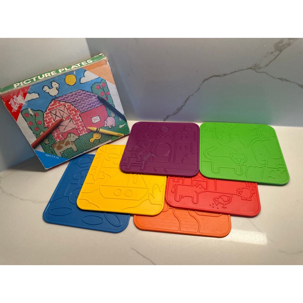 1990 Tupperware Tuppertoys Vtg PICTURE PLATE SET Create Art  (crayons not incld)